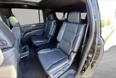 2023 Cadillac Escalade ESV 4WD Premium Luxury