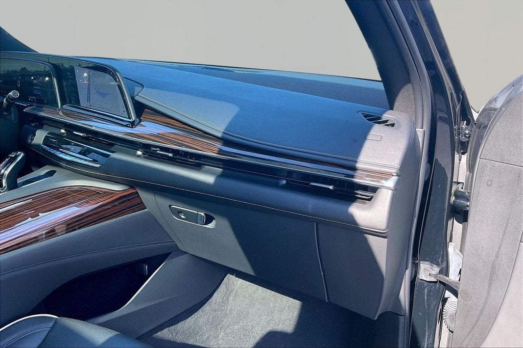 2023 Cadillac Escalade ESV 4WD Premium Luxury