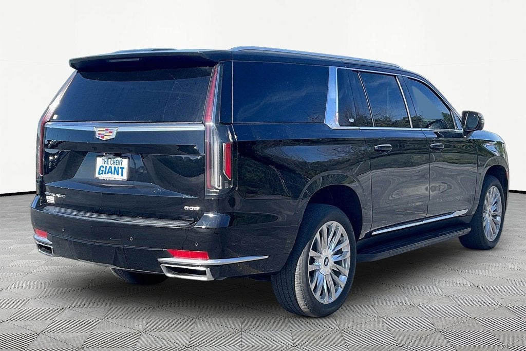 2023 Cadillac Escalade ESV 4WD Premium Luxury