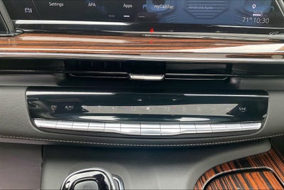 2023 Cadillac Escalade ESV 4WD Premium Luxury