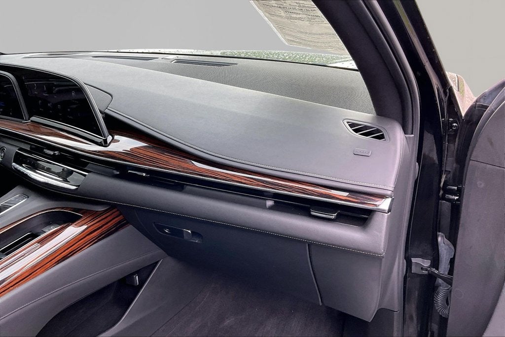 2023 Cadillac Escalade ESV 4WD Premium Luxury