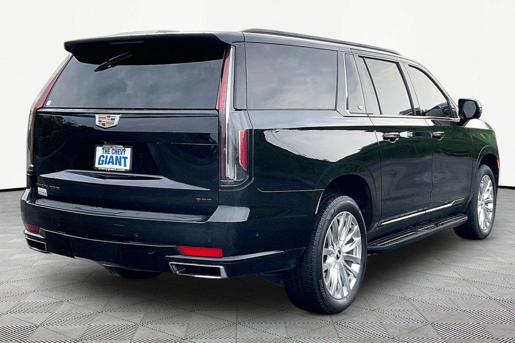 2023 Cadillac Escalade ESV 4WD Premium Luxury