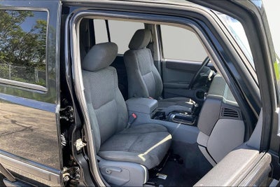 2006 Jeep Commander 4WD SPORT