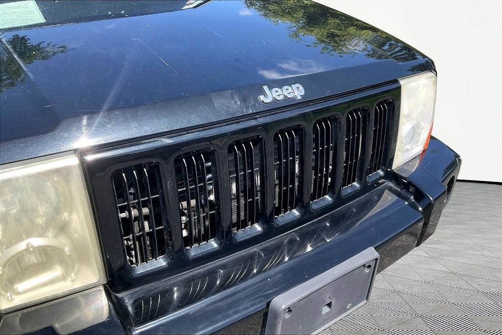 2006 Jeep Commander 4WD SPORT