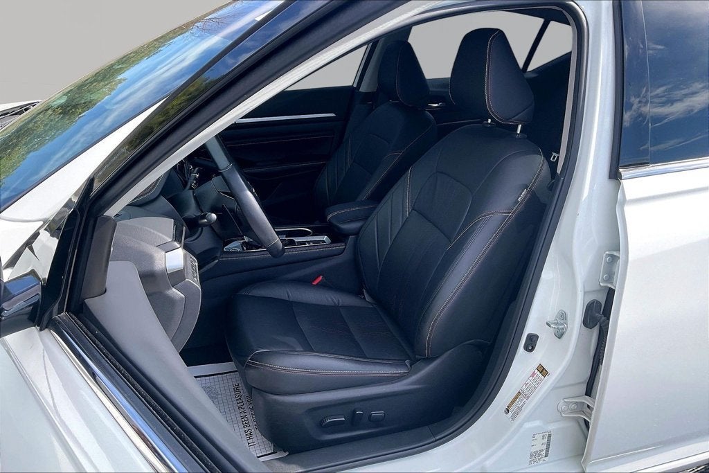 2023 Nissan Altima 2.0 SR