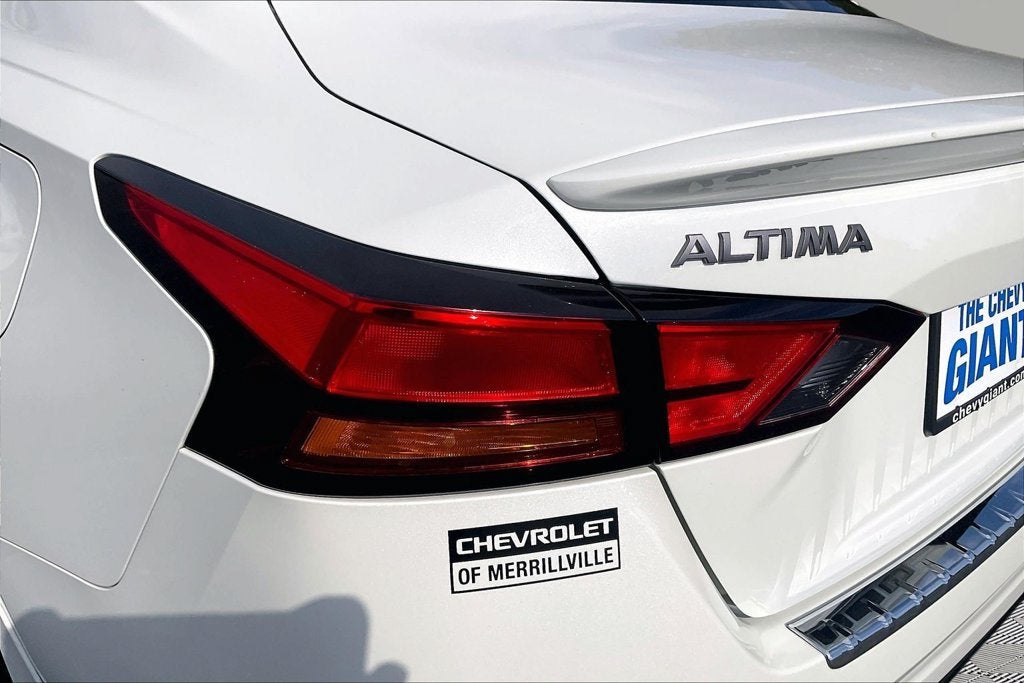 2023 Nissan Altima 2.0 SR