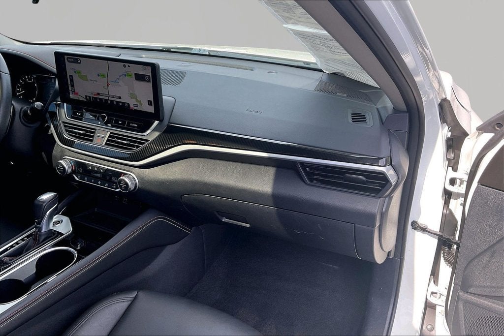 2023 Nissan Altima 2.0 SR