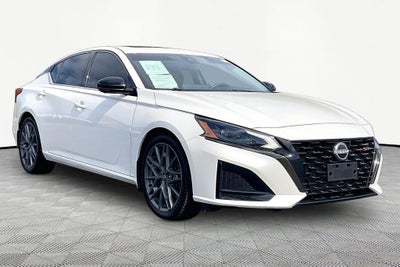 2023 Nissan Altima 2.0 SR