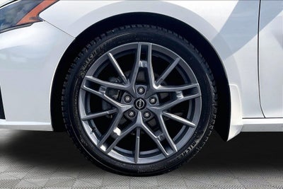 2023 Nissan Altima 2.0 SR