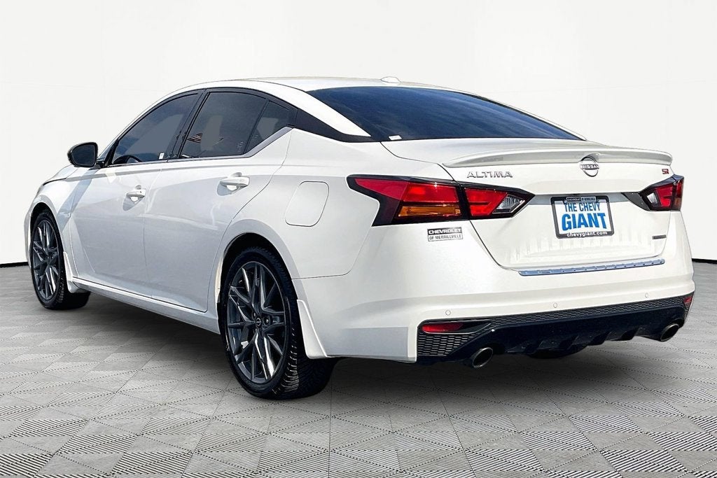 2023 Nissan Altima 2.0 SR