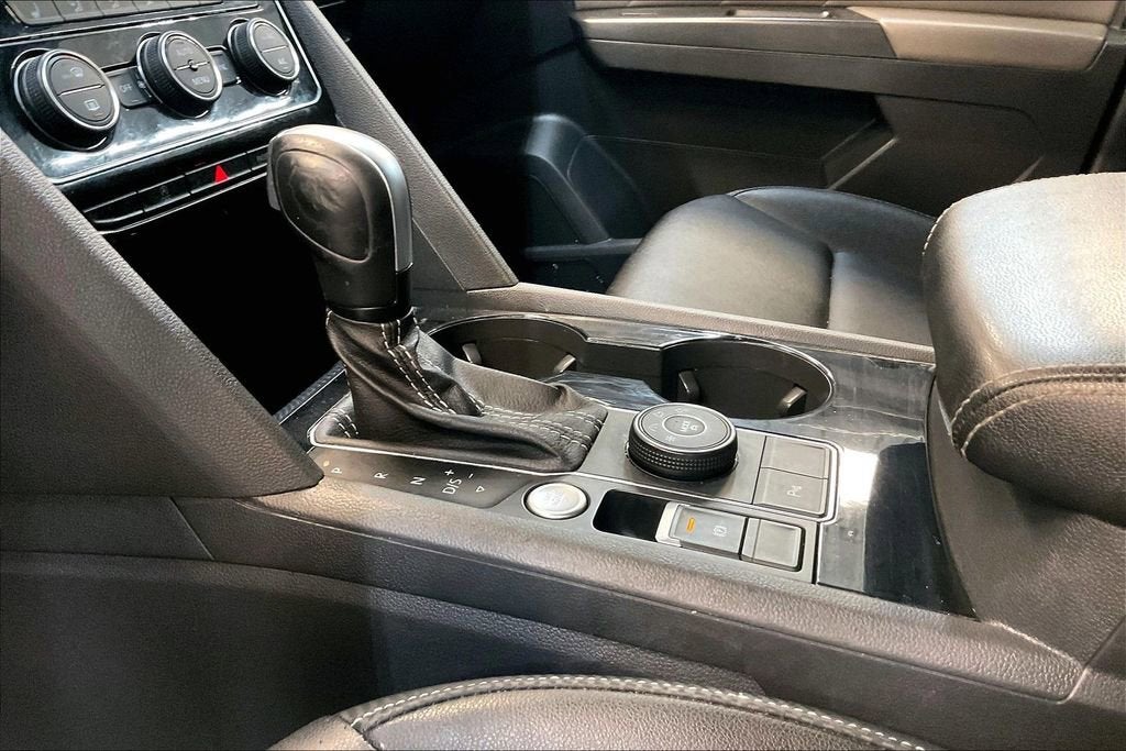 2023 Volkswagen Atlas Cross Sport 2.0T SE w/Technology
