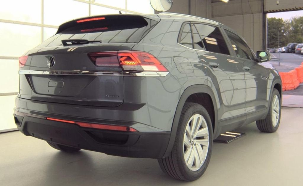 2023 Volkswagen Atlas Cross Sport 2.0T SE w/Technology