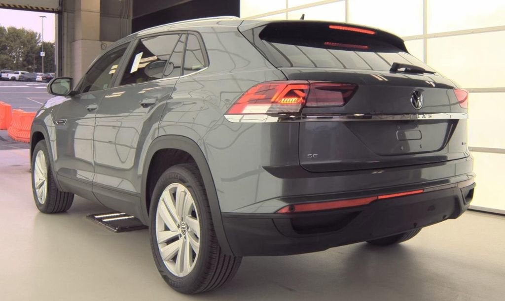 2023 Volkswagen Atlas Cross Sport 2.0T SE w/Technology
