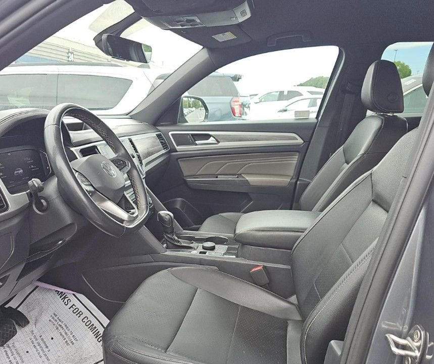 2023 Volkswagen Atlas Cross Sport 2.0T SE w/Technology