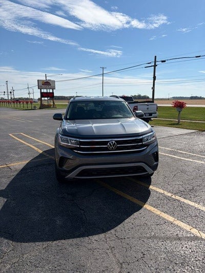 2023 Volkswagen Atlas 3.6L V6 SE w/Technology