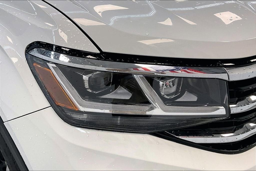 2023 Volkswagen Atlas Cross Sport 2.0T SE