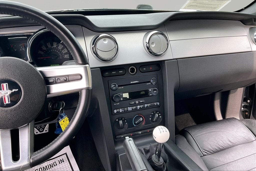 2007 Ford Mustang GT Deluxe