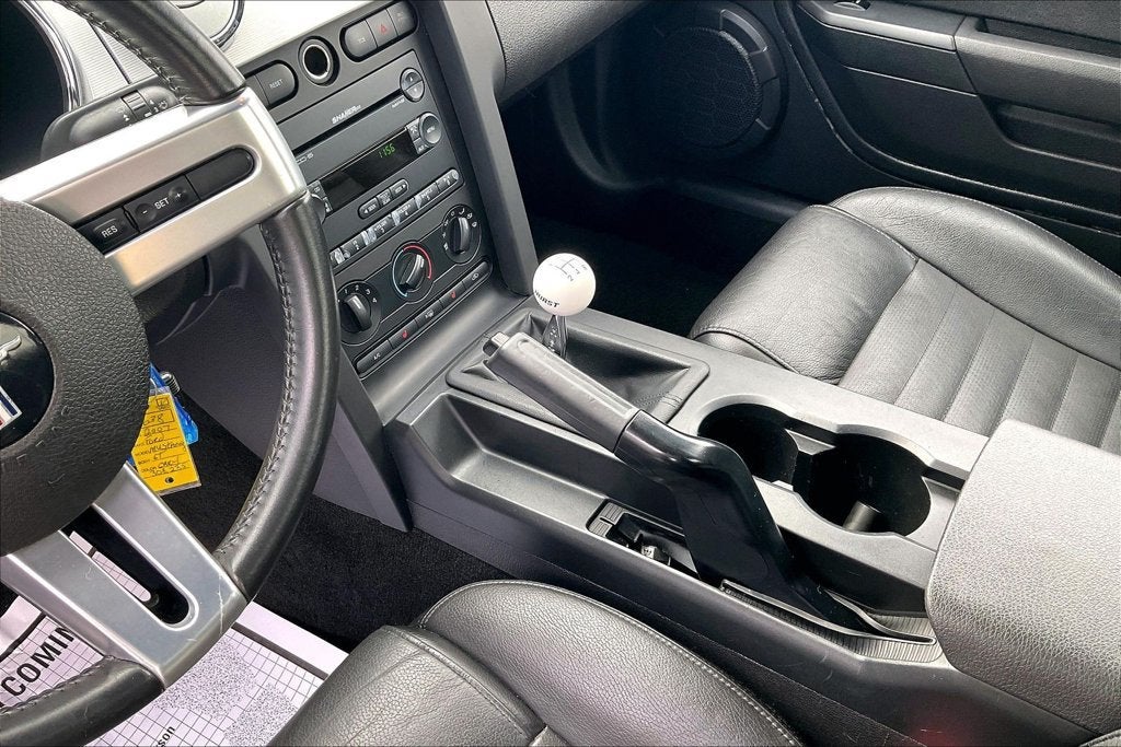 2007 Ford Mustang GT Deluxe