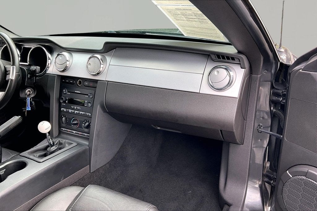 2007 Ford Mustang GT Deluxe