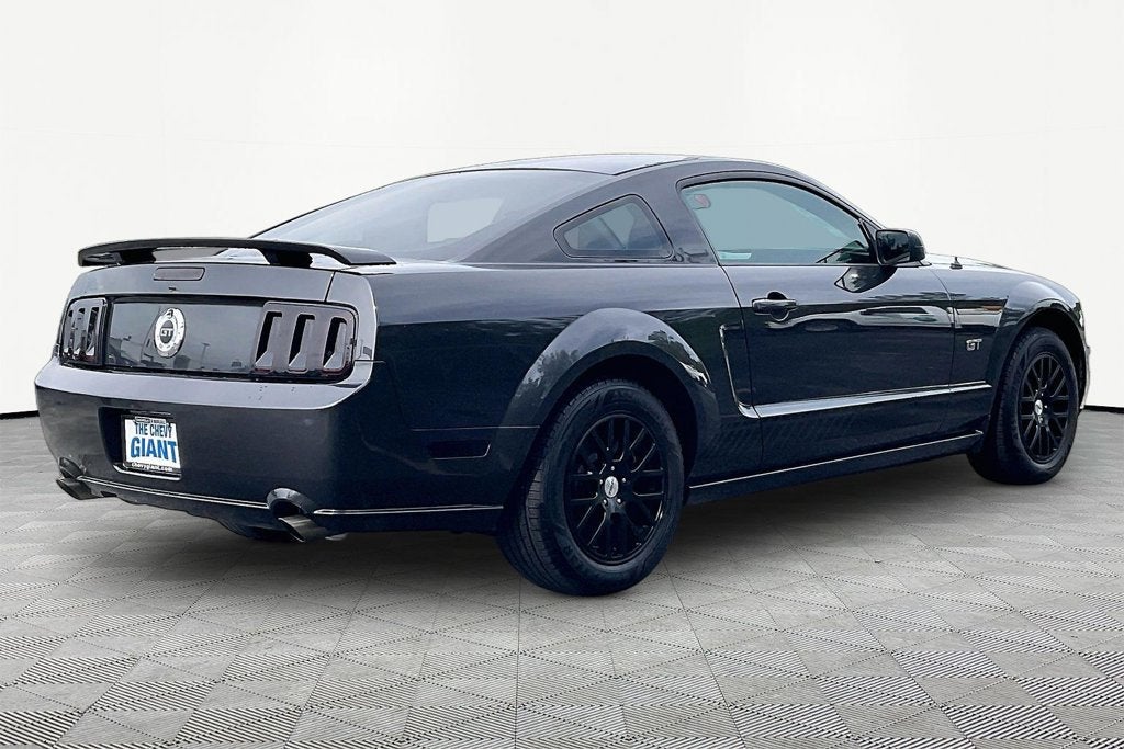 2007 Ford Mustang GT Deluxe