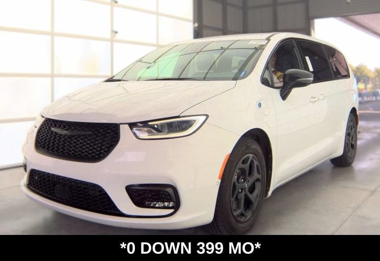 2024 Chrysler Pacifica Hybrid S Appearance Pkg