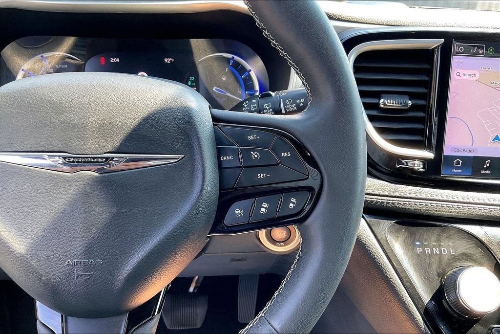 2024 Chrysler Pacifica Hybrid S Appearance Pkg