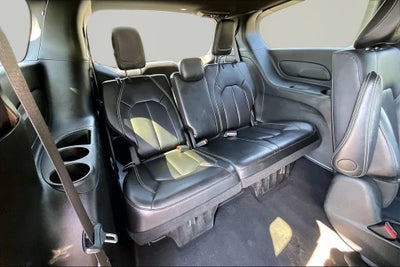 2024 Chrysler Pacifica Hybrid S Appearance Pkg