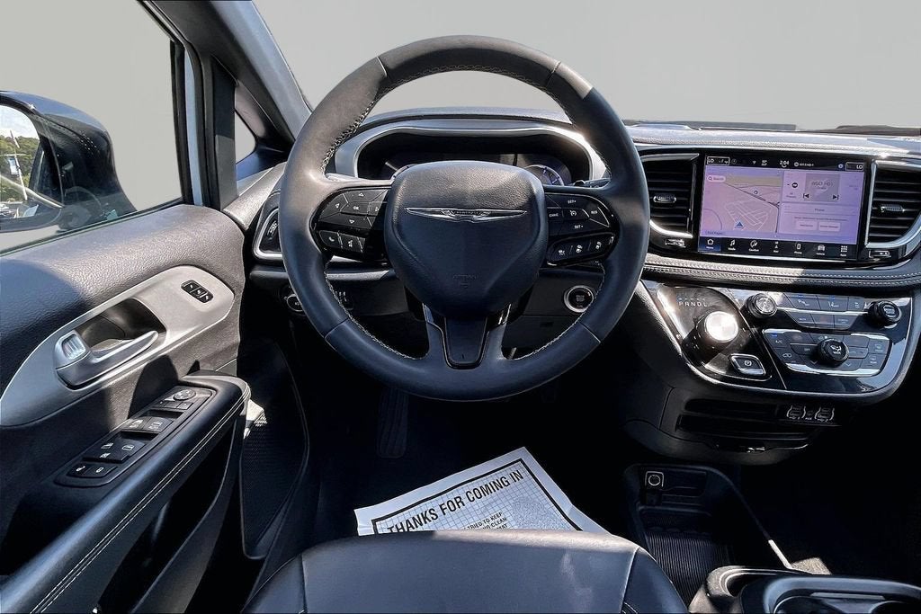 2024 Chrysler Pacifica Hybrid S Appearance Pkg