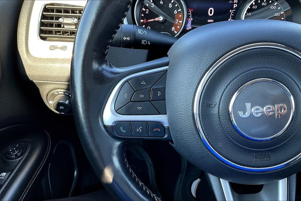 2020 Jeep Compass Latitude w/Sun/Safety Pkg