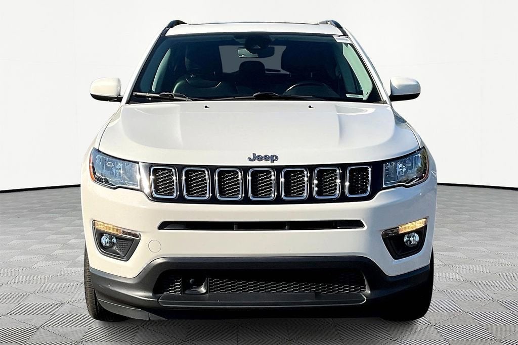 2020 Jeep Compass Latitude w/Sun/Safety Pkg