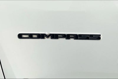 2020 Jeep Compass Latitude w/Sun/Safety Pkg