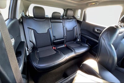 2020 Jeep Compass Latitude w/Sun/Safety Pkg