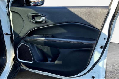 2020 Jeep Compass Latitude w/Sun/Safety Pkg