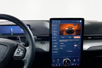 2022 Ford Mustang Mach-E California Route 1