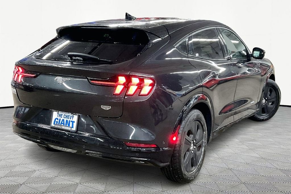 2022 Ford Mustang Mach-E California Route 1