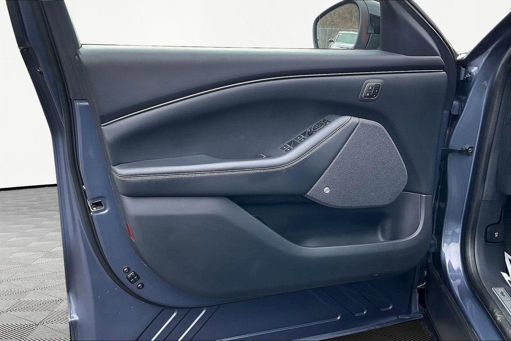 2021 Ford Mustang Mach-E Premium