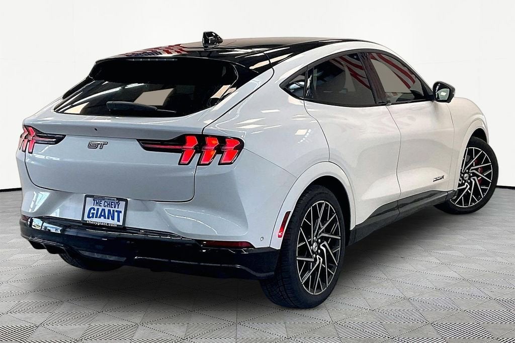 2022 Ford Mustang Mach-E GT