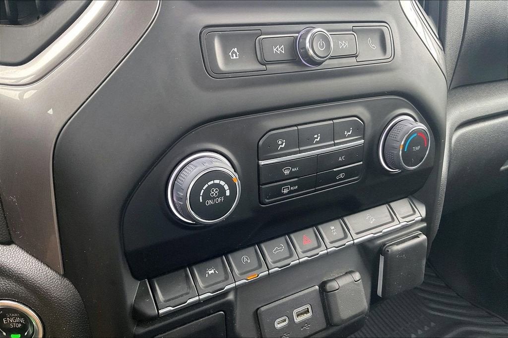 2023 Chevrolet Silverado 1500 Custom Trail Boss