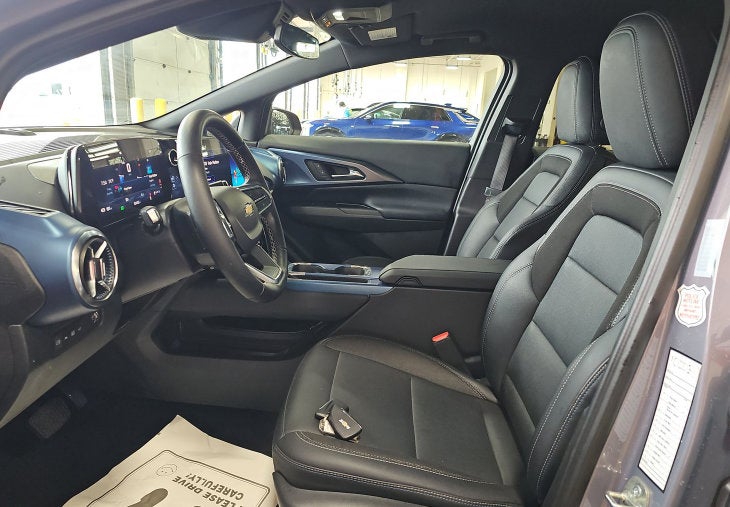 2025 Chevrolet Equinox EV LT