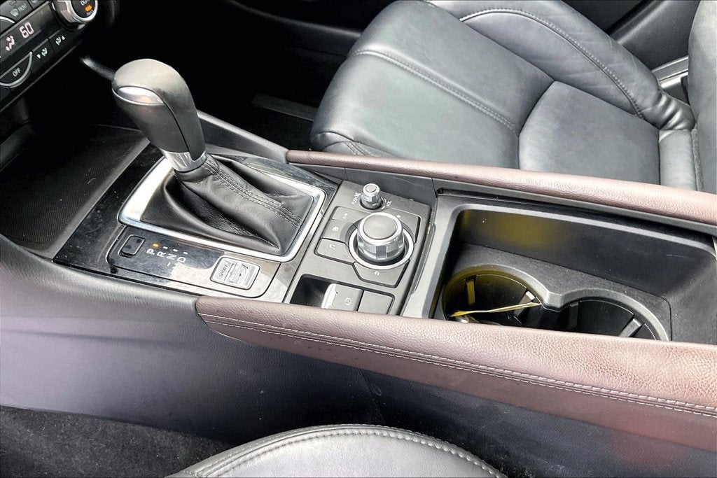 2018 Mazda Mazda3 5-Door Touring