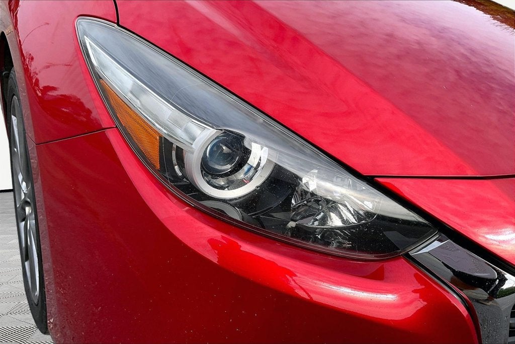 2018 Mazda Mazda3 5-Door Touring