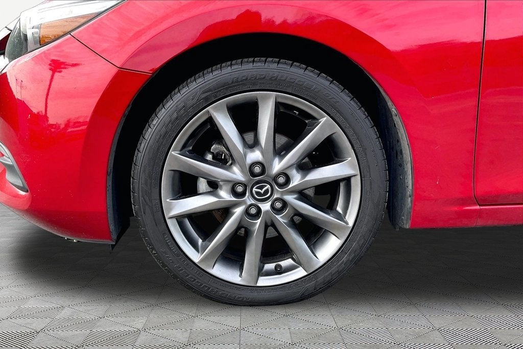2018 Mazda Mazda3 5-Door Touring