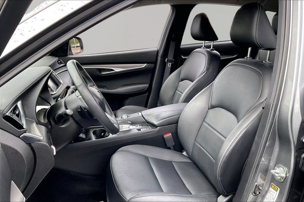 2023 INFINITI QX50 PURE