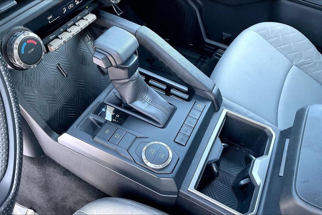 2024 Toyota Tacoma 2WD SR5