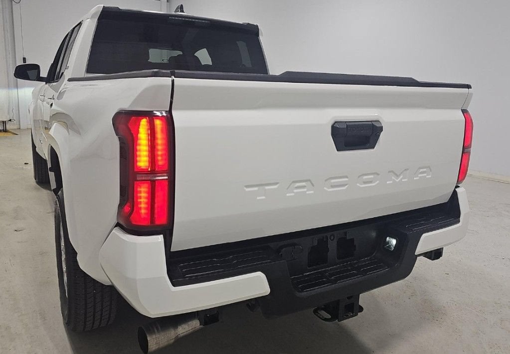 2024 Toyota Tacoma 2WD SR5