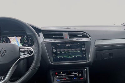 2022 Volkswagen Tiguan SEL R-Line