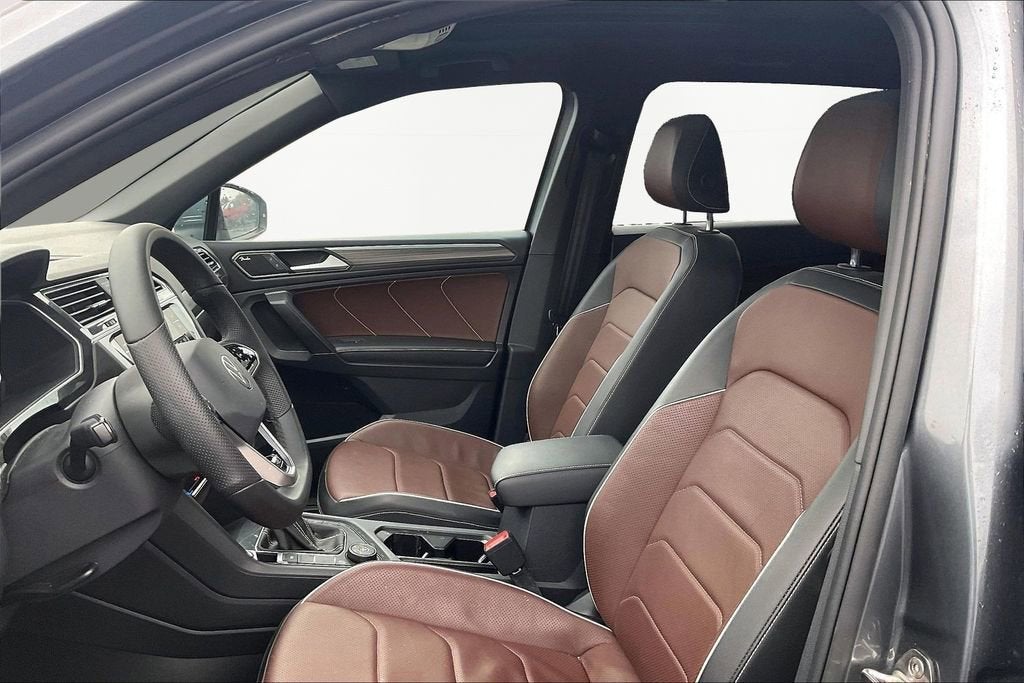 2022 Volkswagen Tiguan SEL R-Line