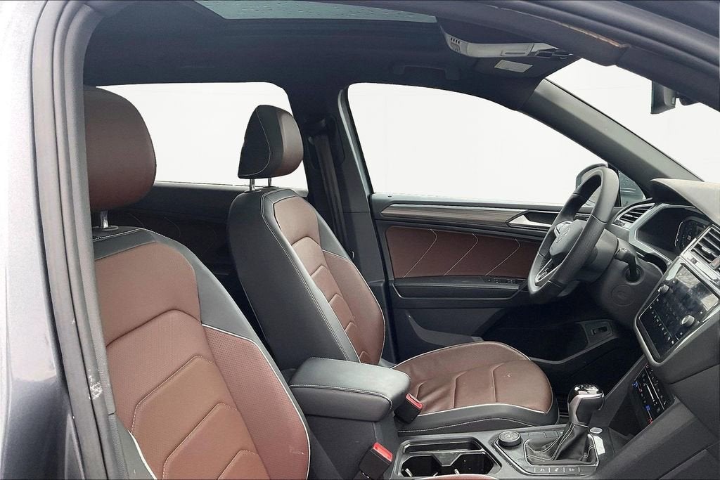 2022 Volkswagen Tiguan SEL R-Line