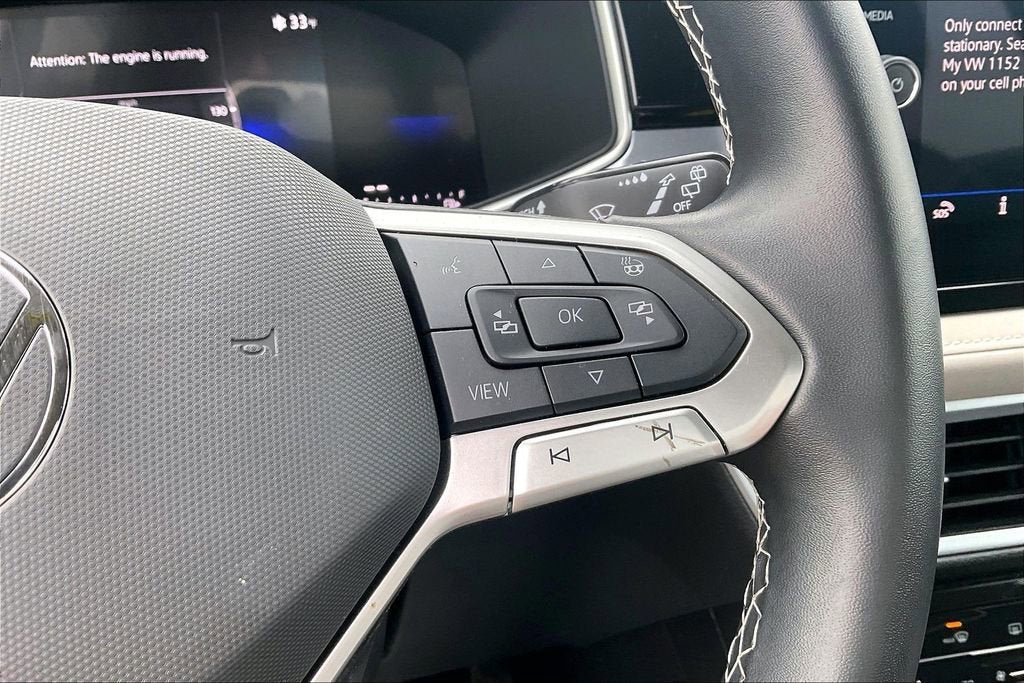 2025 Volkswagen Taos SE