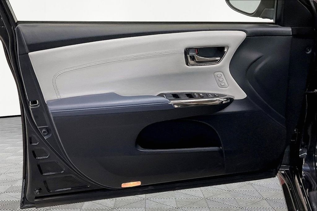 2014 Toyota Avalon Limited